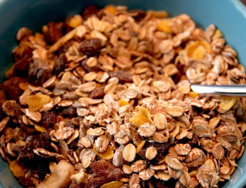 Muesli, flocons d'avoine & céréales